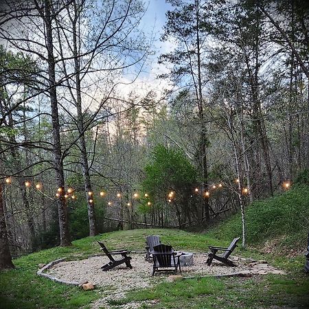 Stay At The Retreat! Gatlinburg-Dollywood Sevierville Bagian luar foto