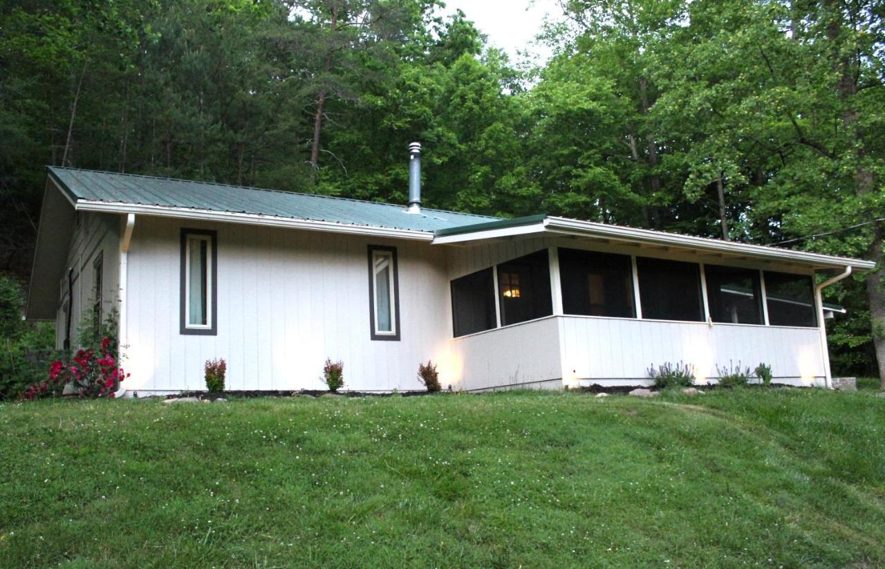 Stay At The Retreat! Gatlinburg-Dollywood Sevierville Bagian luar foto